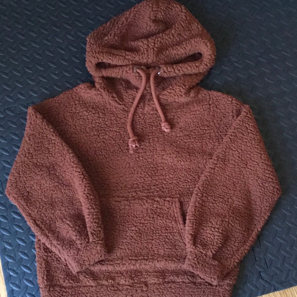 LUSH Fleece Hoodie Sweater